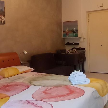 Casa Melo Bed & Breakfast Ciampino Luaran gambar